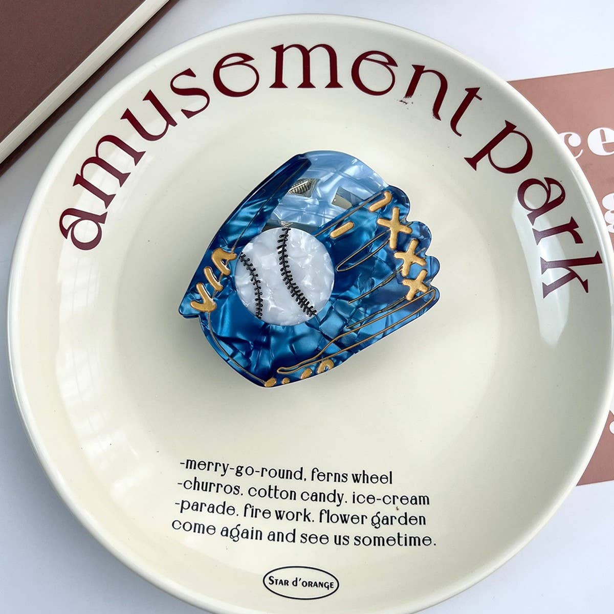 Creative Baseball Acetate Claw Clip ? Cute & Fun