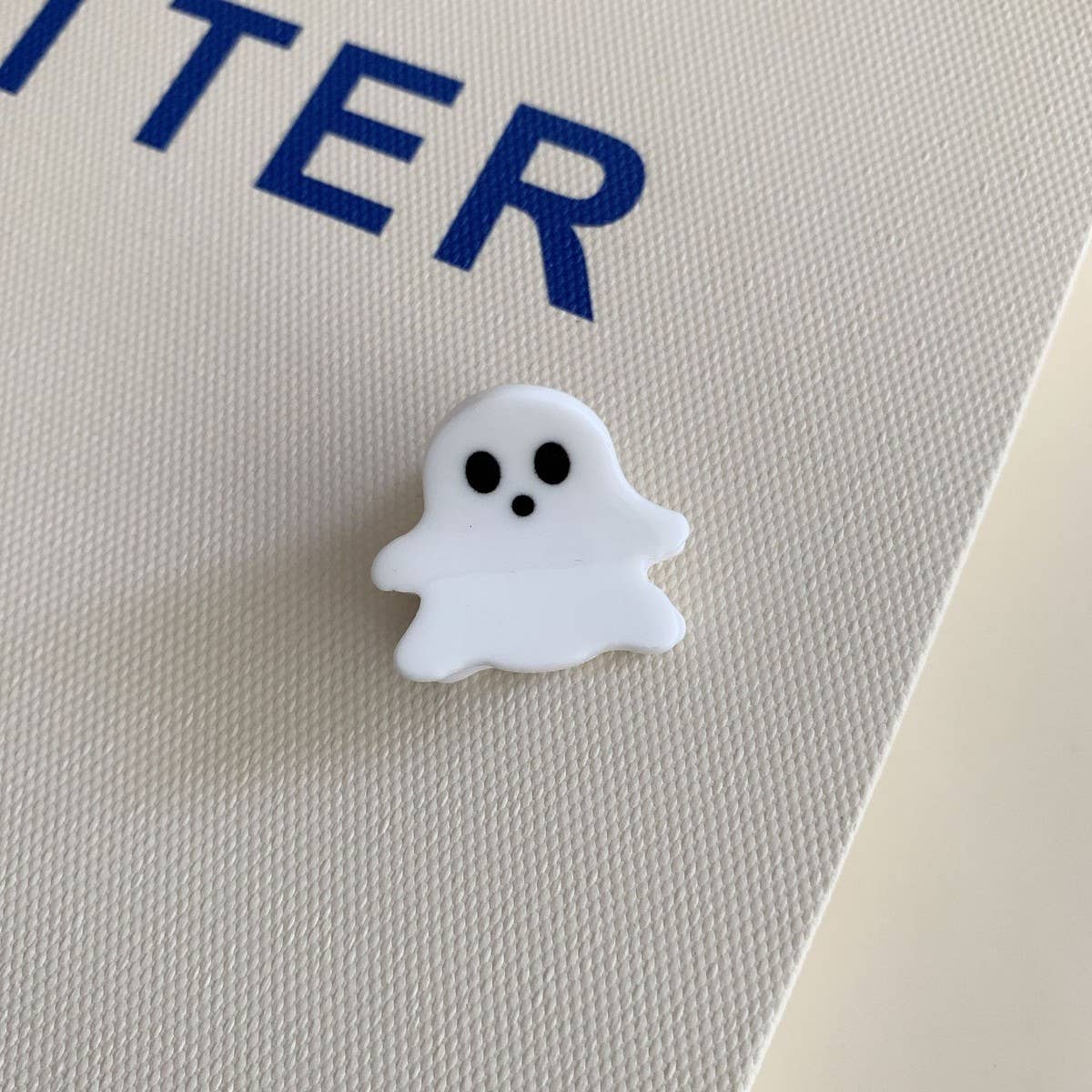 CWAHA07727_HALLOWEEN GHOST PUMPKIN BAT ACRYLIC HAIR CLAW