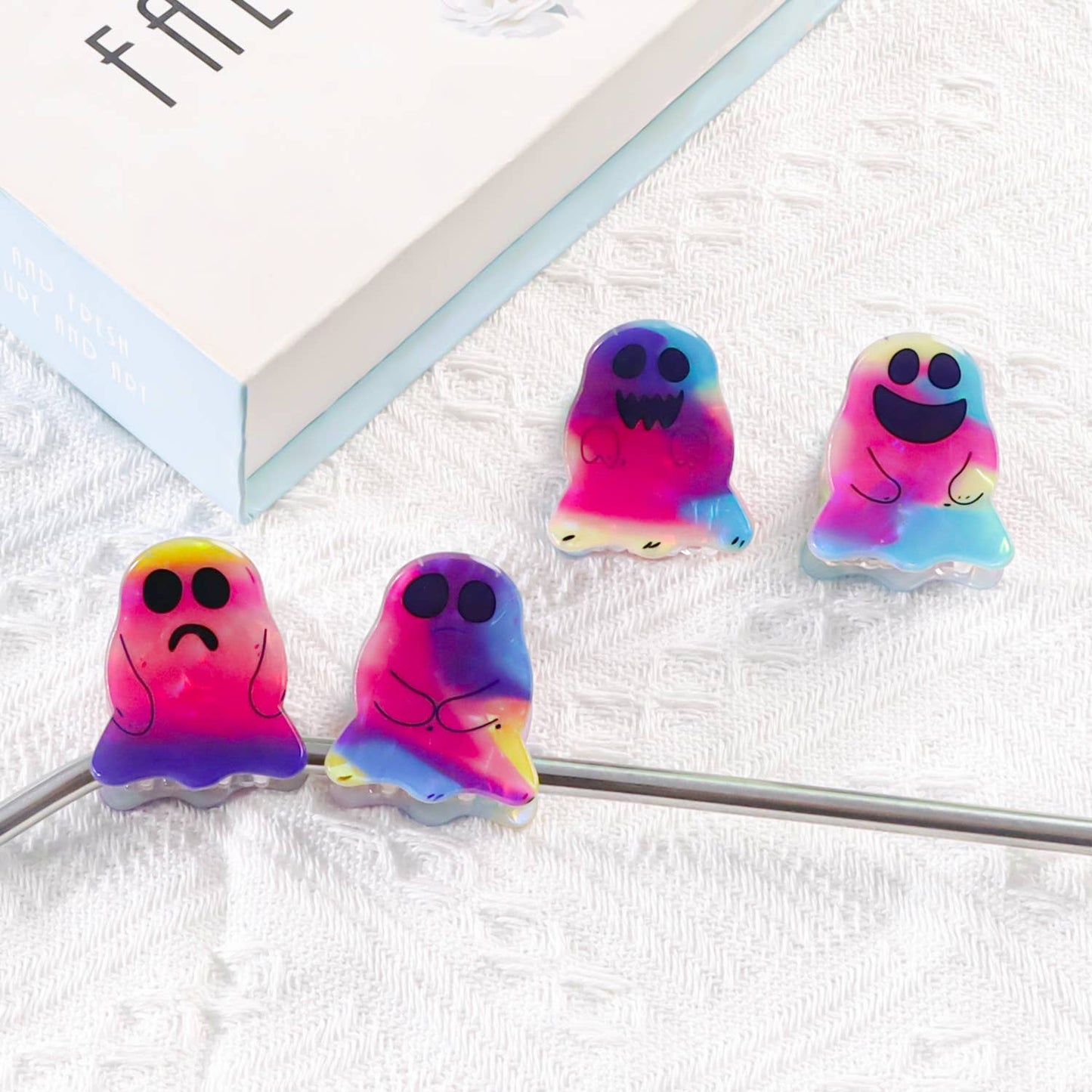 GRADIENT IMP GHOST CLIP COLOR HAIR CLIP