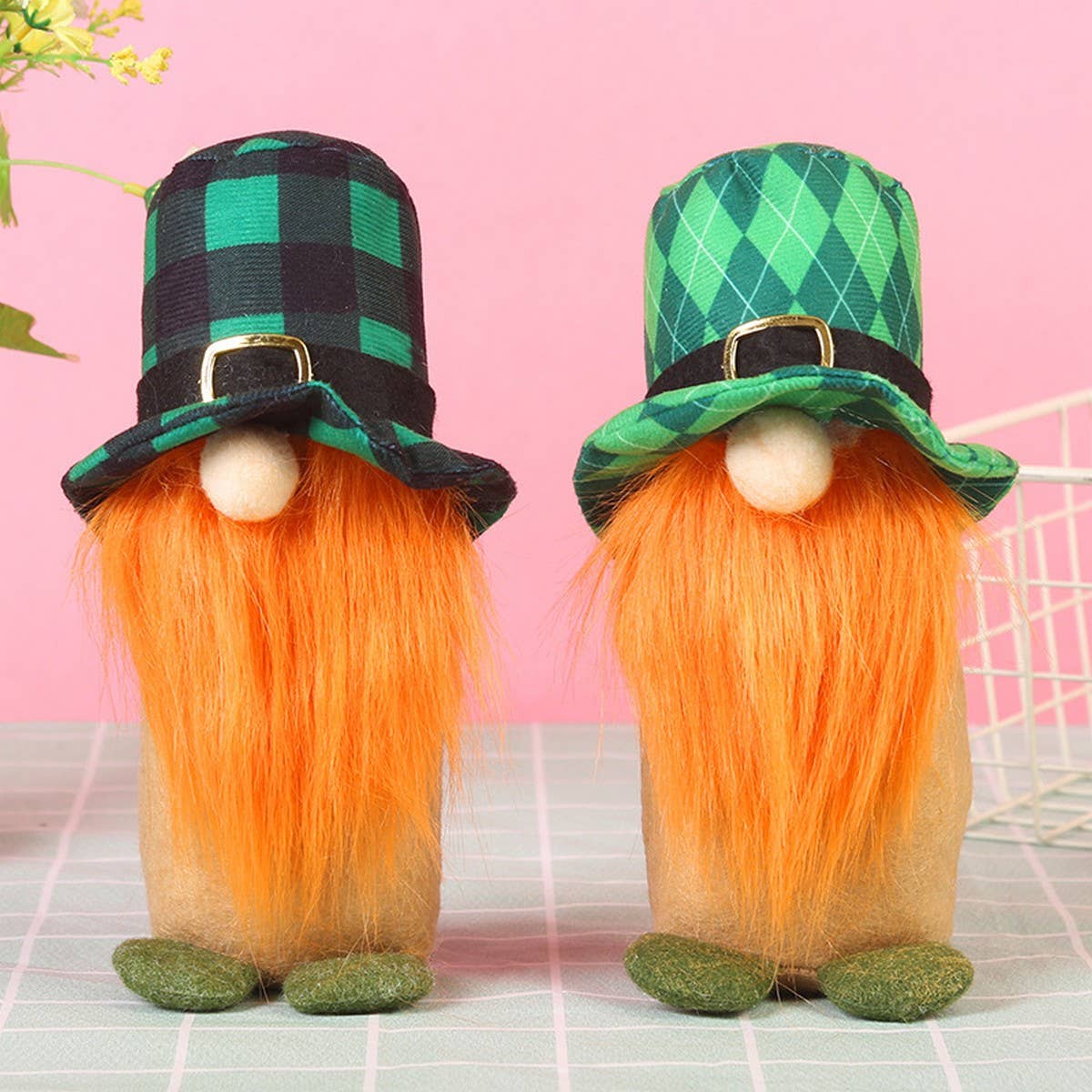 CWMM9484_ST. PATRICK'S DAY TOP HAT HOME HOLIDAY DECORATION