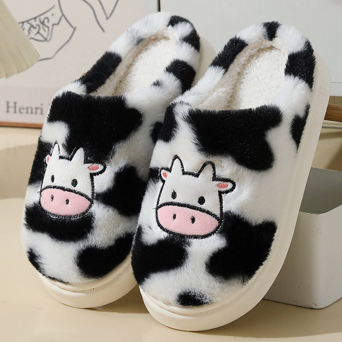 CUTE CARTOON COW STYLE WINTER COTTON SLIPPERS