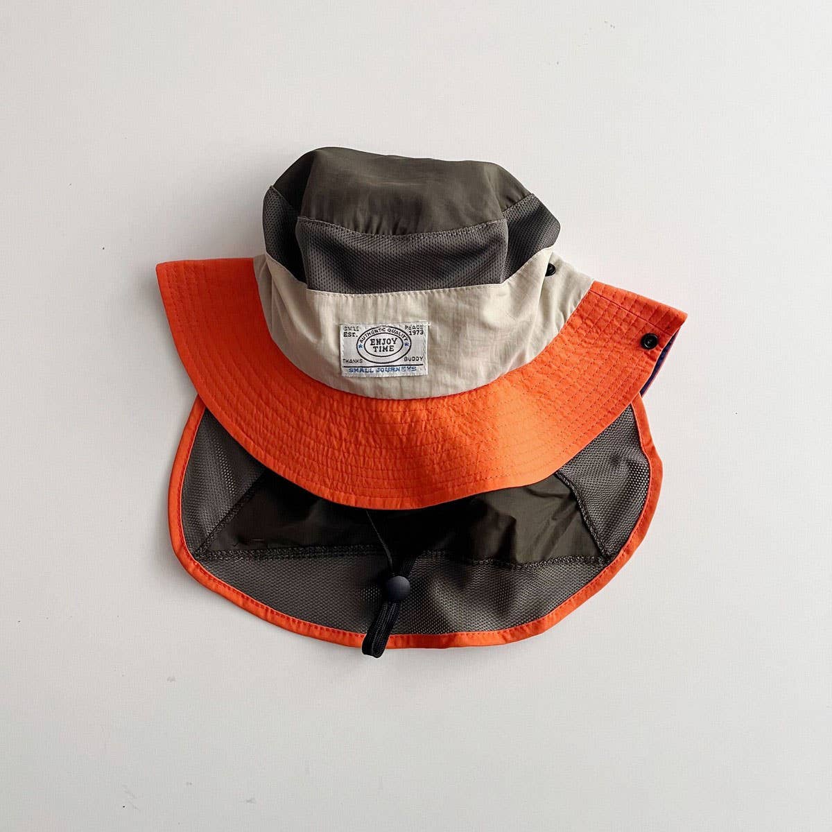 REMOVABLE CHILDREN'S COLOR-BLOCK BUCKET HAT_CWAH2870