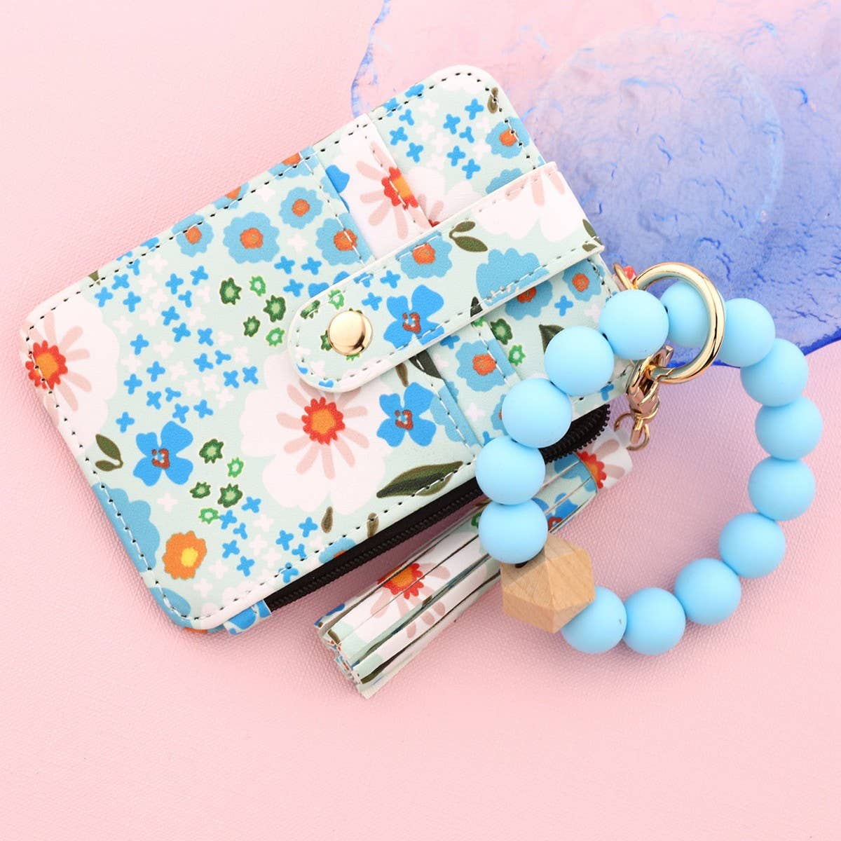Printed Leather Card Holder with Beaded Bracelet_CWAB4932
