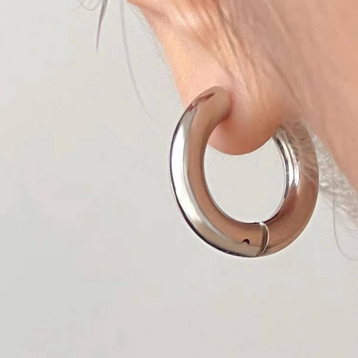 FASHIONABLE GOLD AND SILVER PLATED EARRINGS