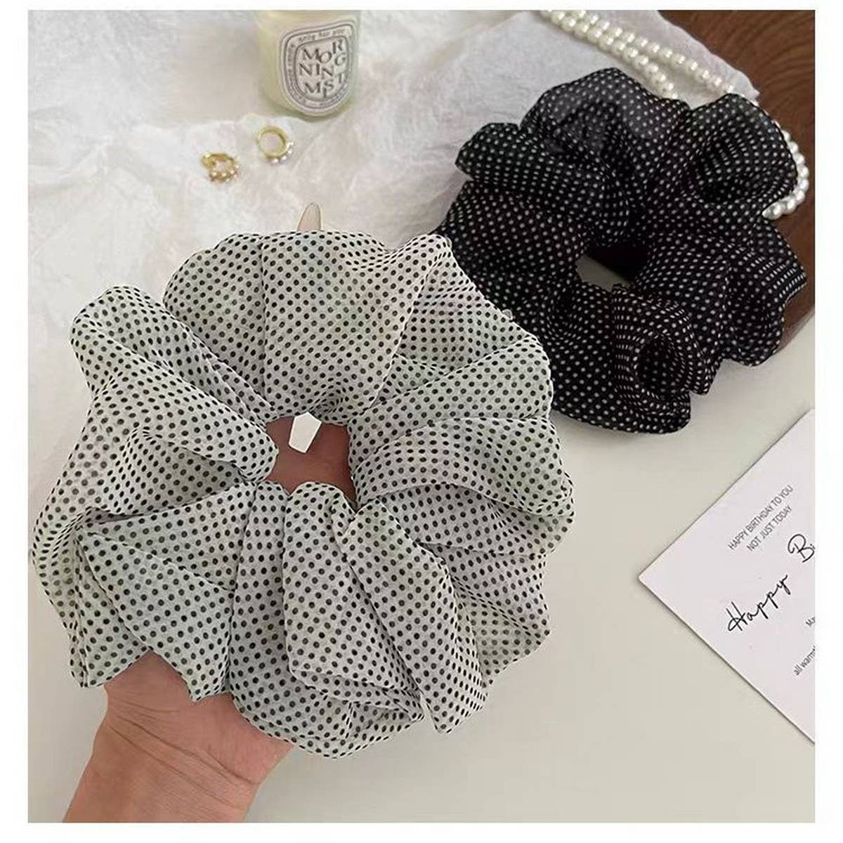 RETRO POLKA DOTS HAIR SCRUNCHIES_CWAHA2823