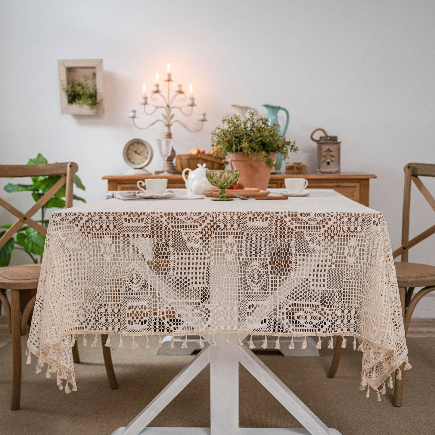 CROCHET HOLLOW TABLECLOTHS WITH TASSELS