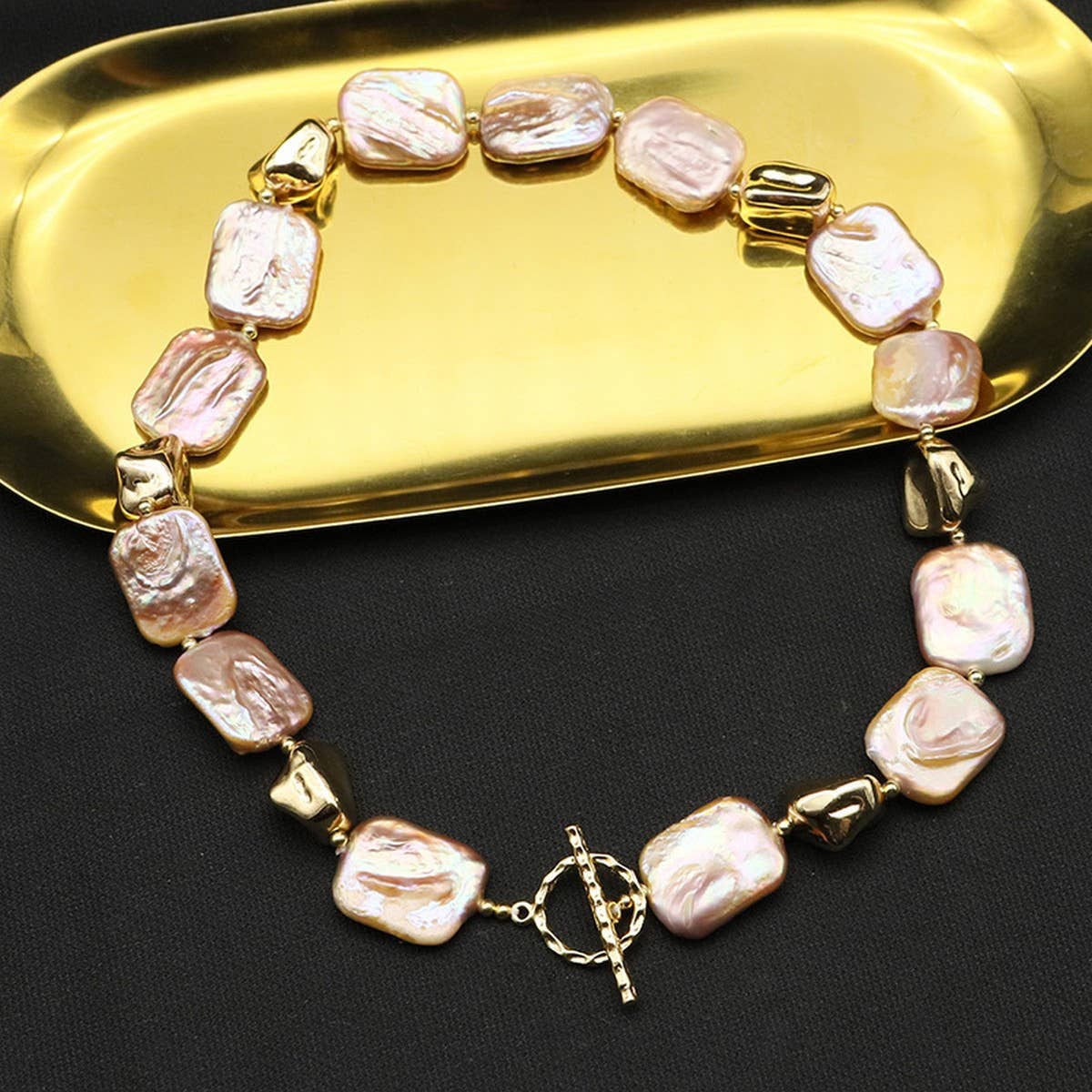 VERSATILE HIGH-END NATURAL PEARL NECKLACE