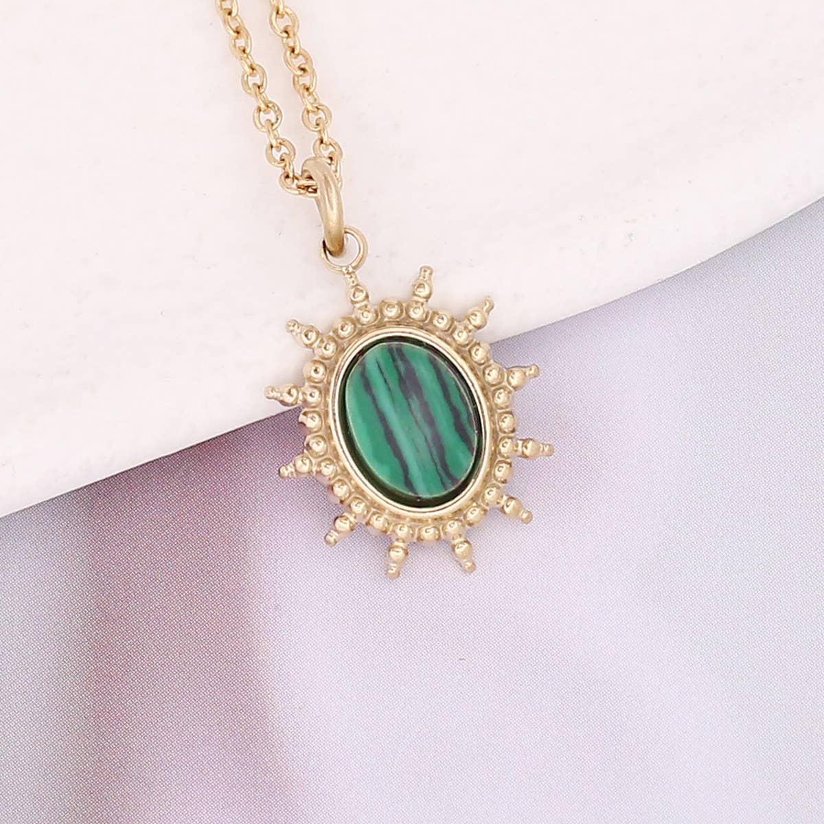 NATURAL STONE PENDANT NECKLACE