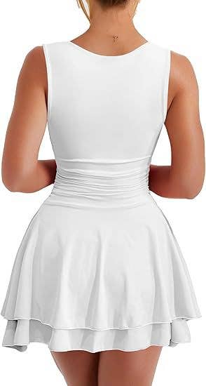 Mini dress with square neck waist pleated hem