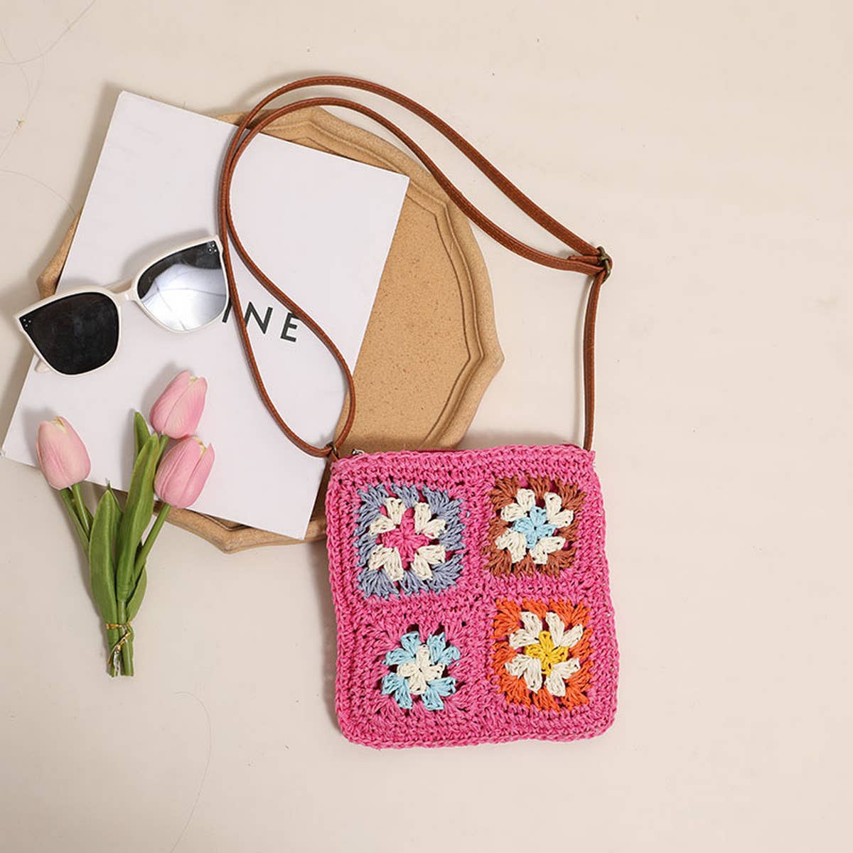 RETRO SQUARE HOLLOW FLOWER CROSSBODY STRAW BAG_CWAB1863