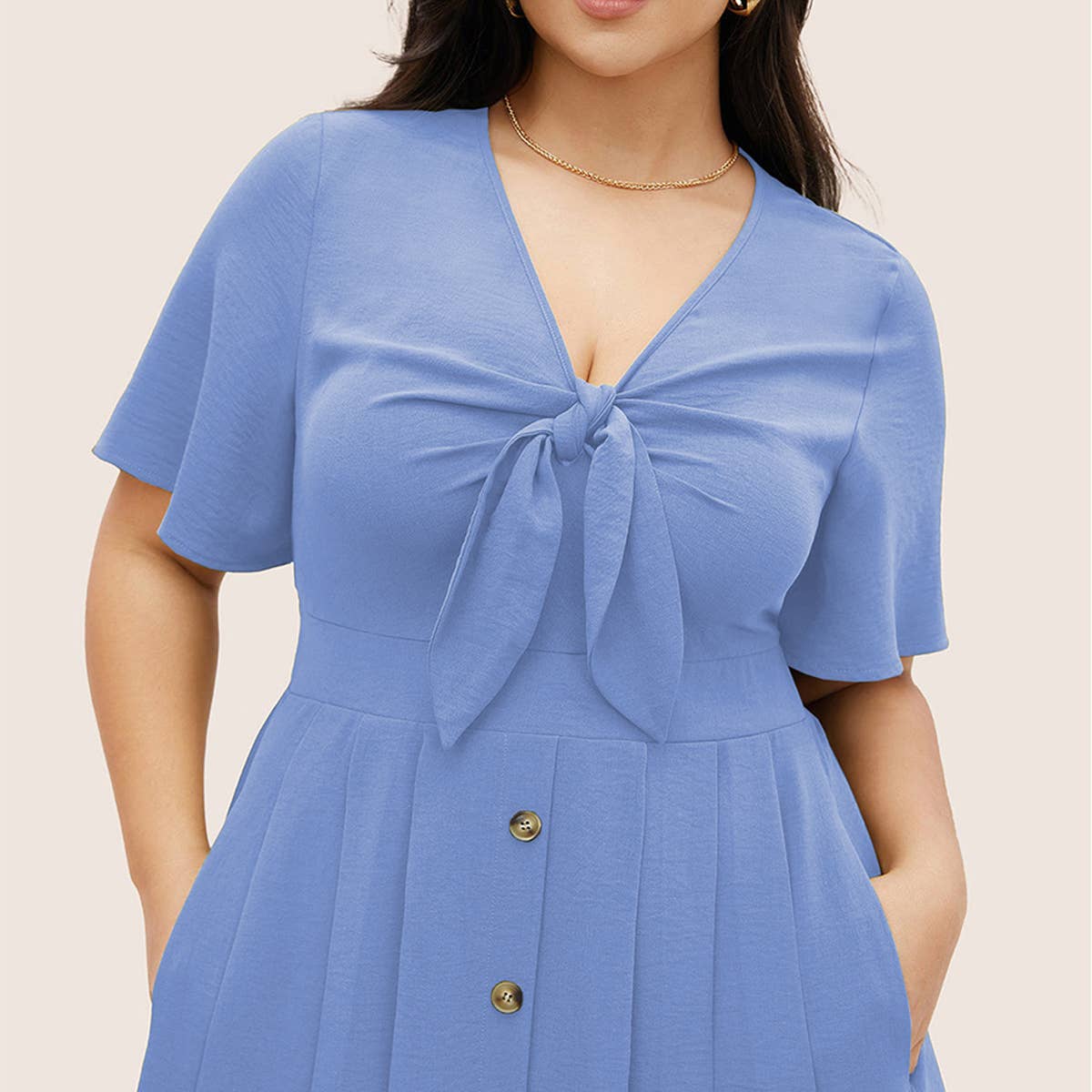 Waist Cinched V-Neck Maxi Dress ? Flowy Hem