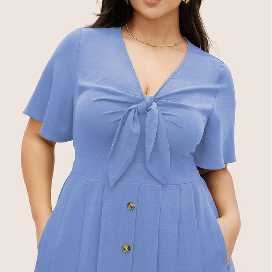 Waist Cinched V-Neck Maxi Dress ? Flowy Hem