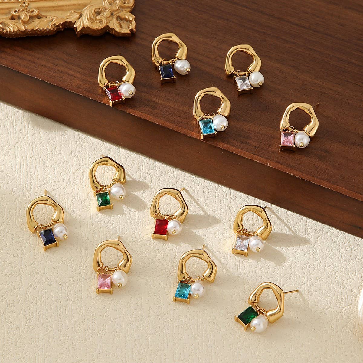 HIGHLIGHT BEAD SQUARE COLORED ZIRCONIA EARRINGS