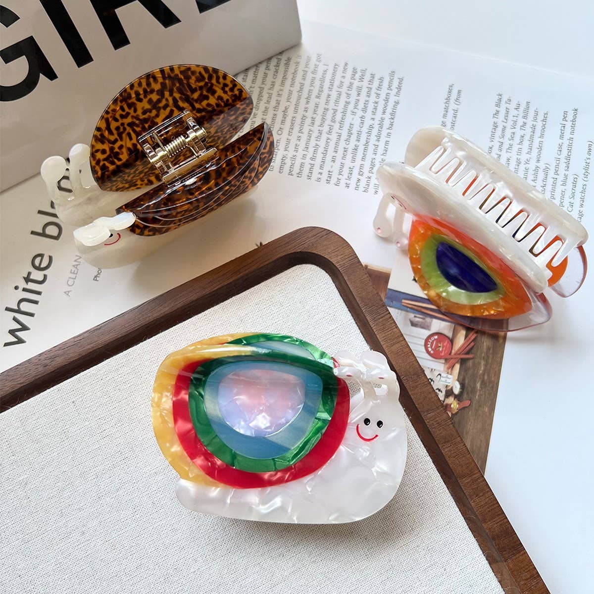 Colorful Snail Acetate Claw Clip ? Elegant Cartoon