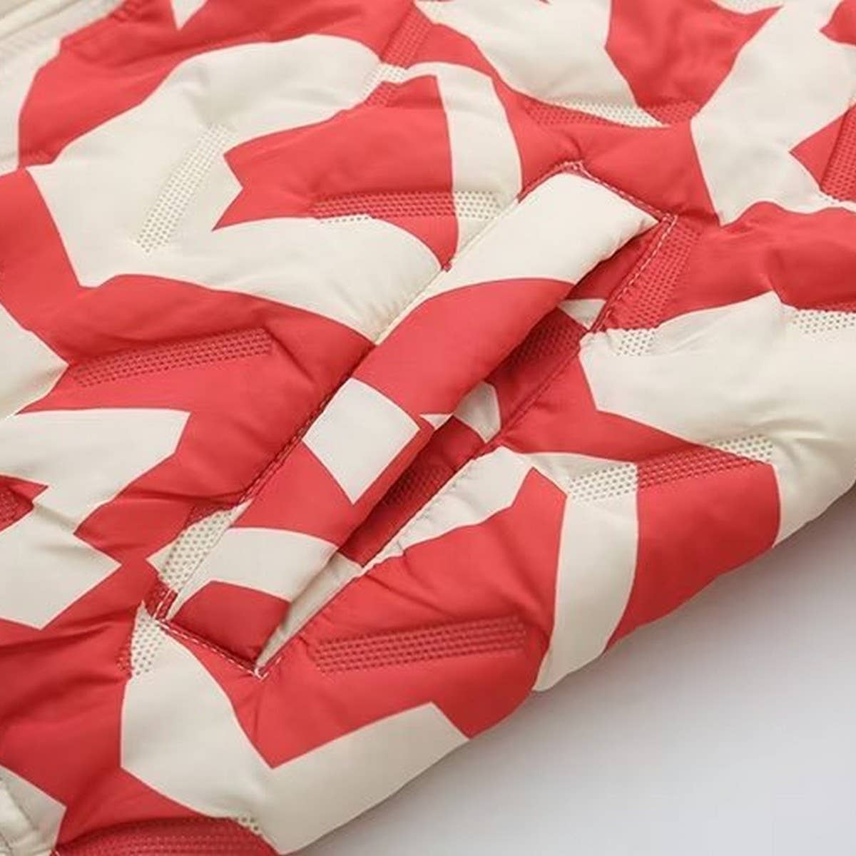 COLORBLOCK PRINT ZIP-UP QUILTED JACKET