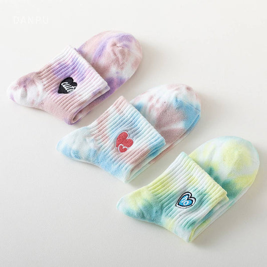 TIE-DYED LOVE EMBROIDERY SPORTS SOCKS