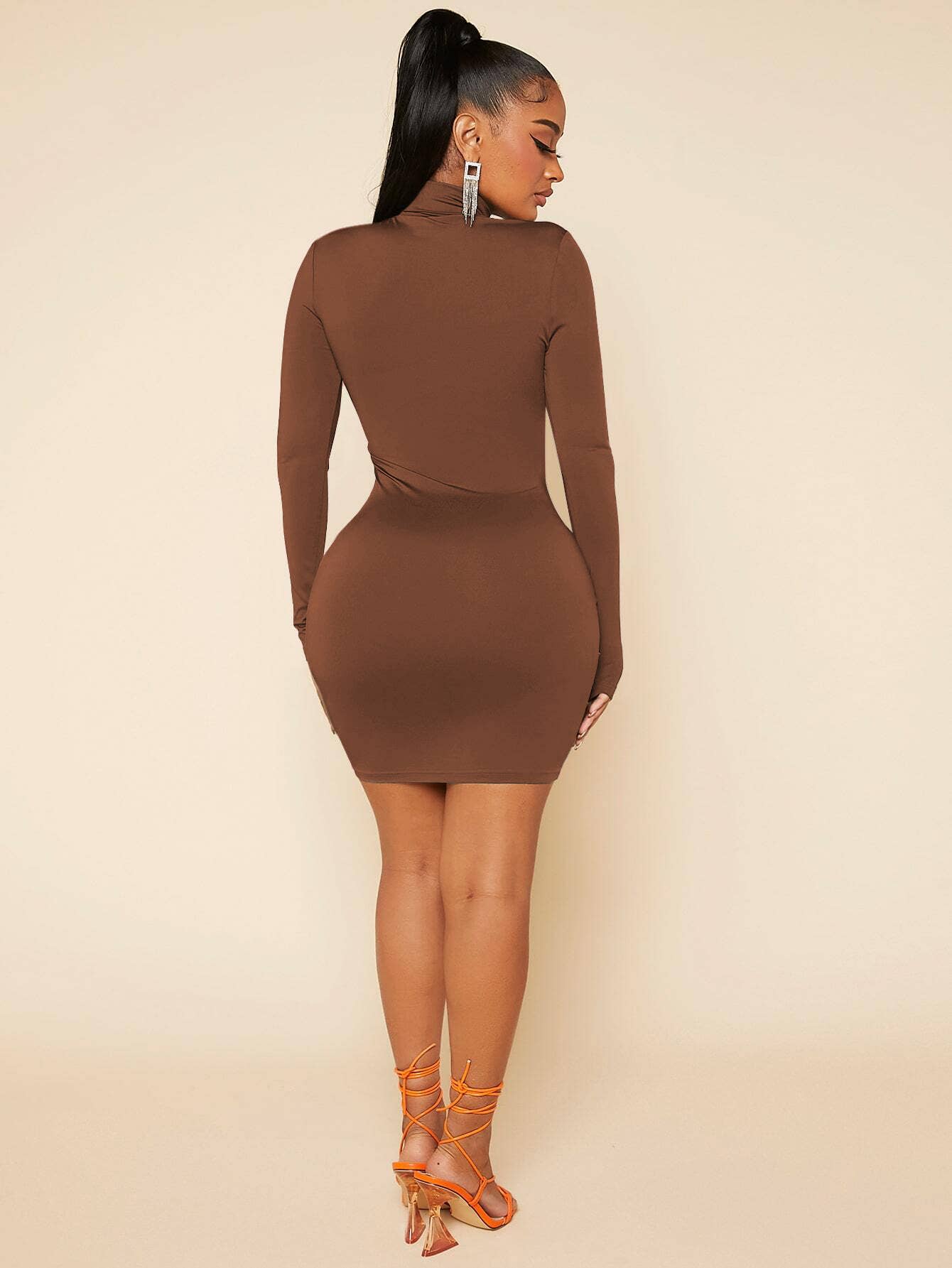 SEXY DRESS WITH HIGH NECK AND FANNY PACK