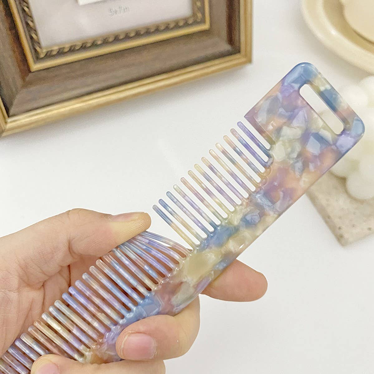 Retro Acetate Hair Comb for Styling & Makeup_CWMM6429