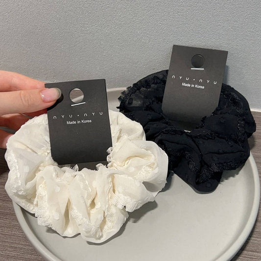 SWEET, STYLISH AND FRESH HAIR SCRUNCHIES_CWAHA1728