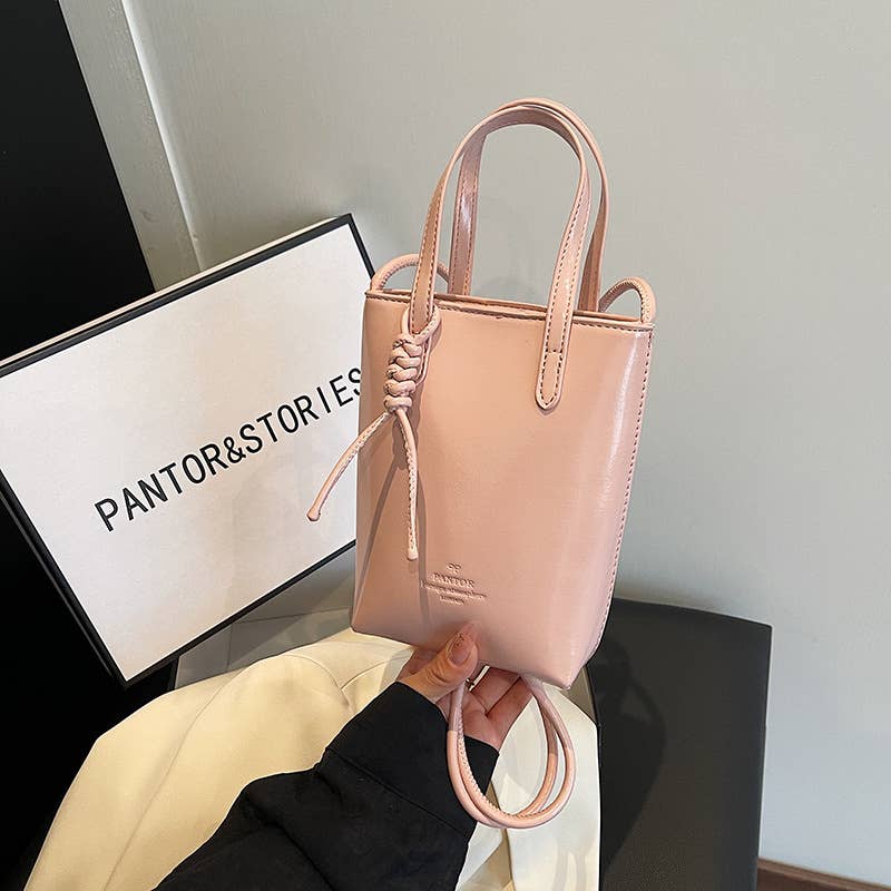 Glossy simple and niche single-shoulder bag