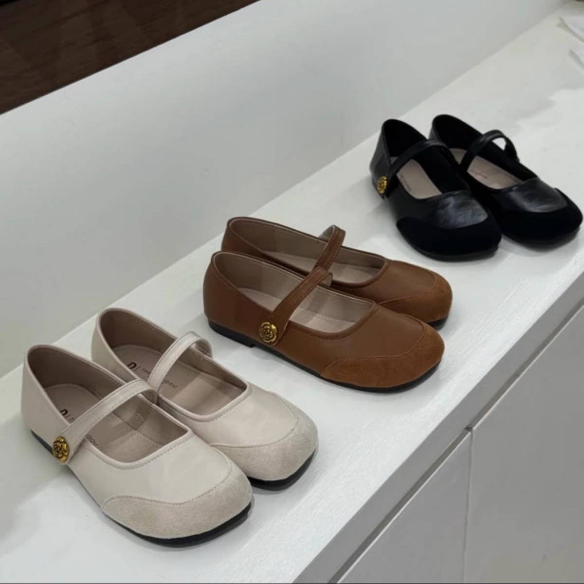 Floral Soft Sole Mango Toe Mary Jane Flats