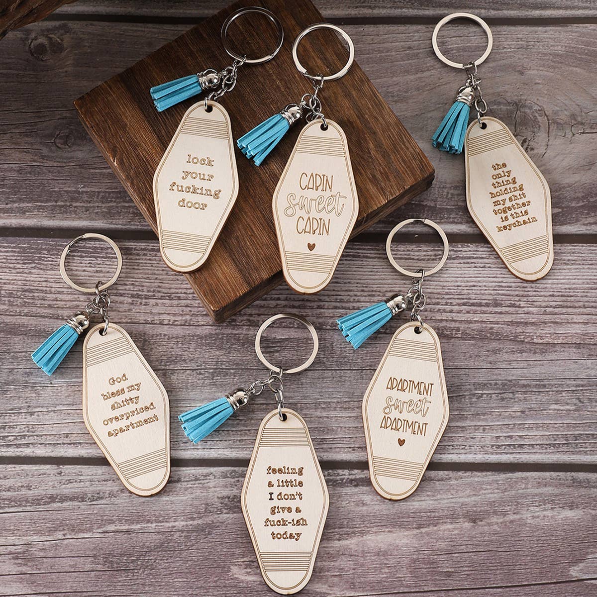 LETTER ENGRAVED WOODEN KEYCHAIN