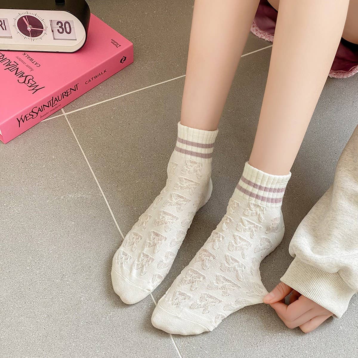 CWMS2499_SPRING AND SUMMER TARO PURPLE DIAMOND SOCKS