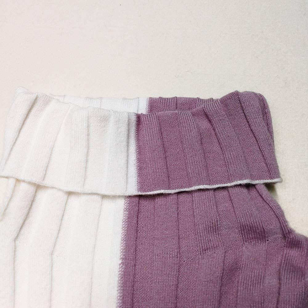 Long sleeve high-neck color-blocked knit sweater