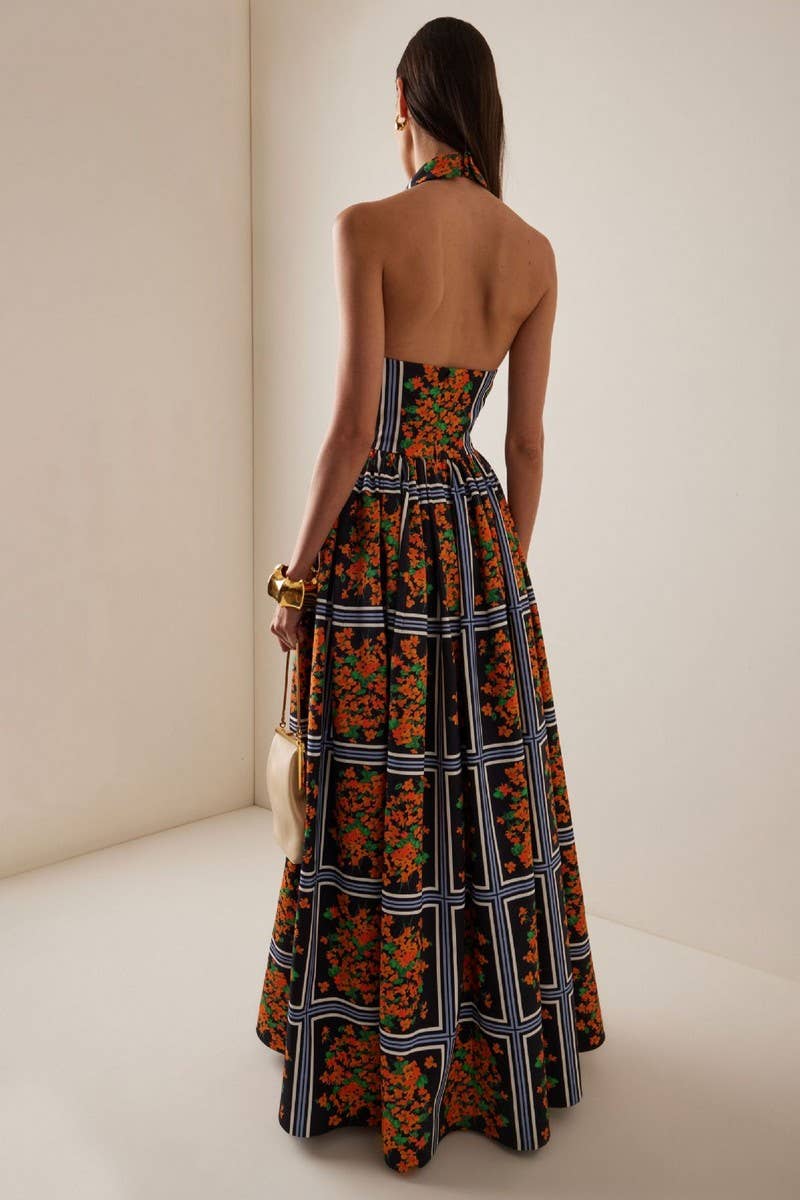 CWDHL0813_BACKLESS FLORAL PRINT HALTER MAXI DRESS