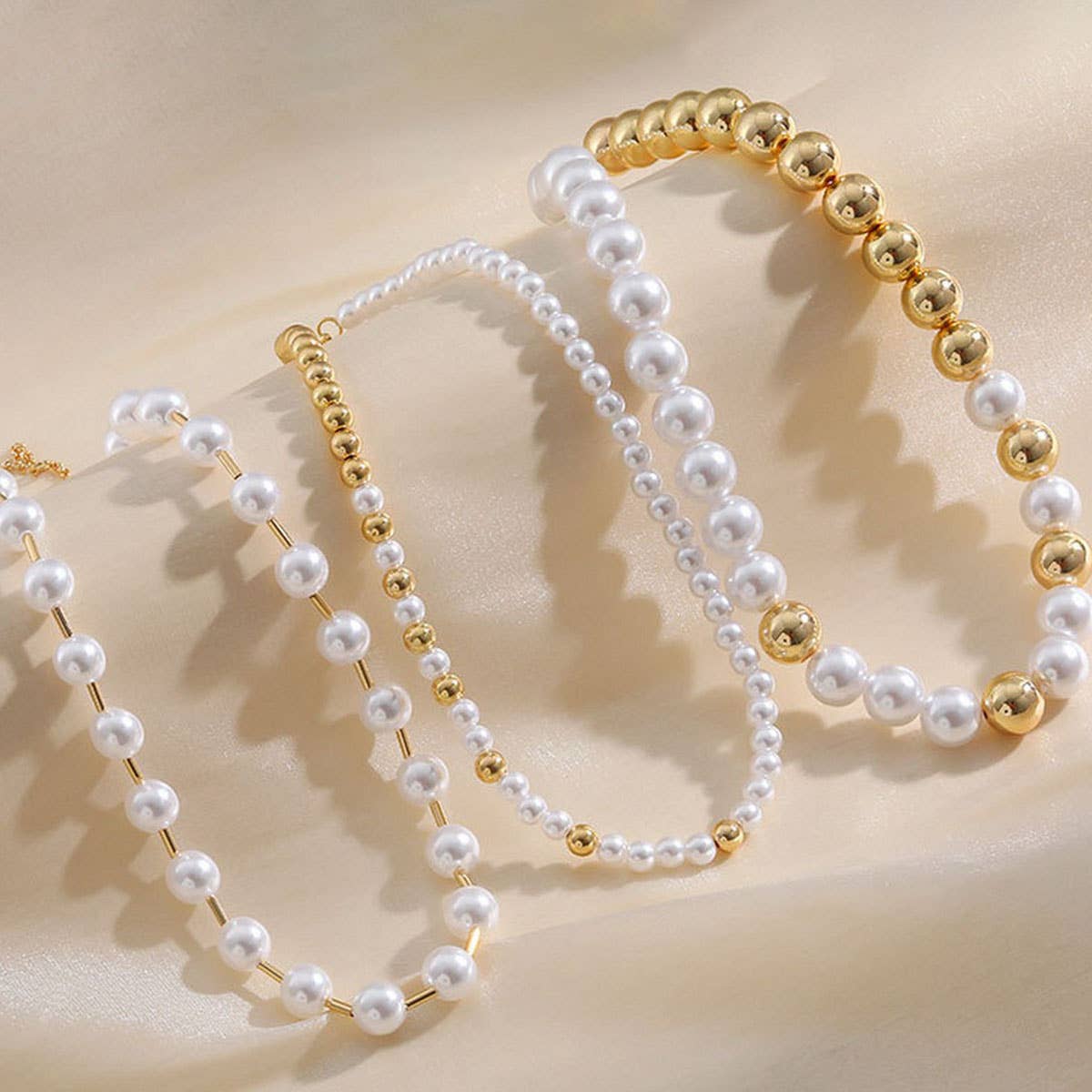 WOMEN'S ALL-MATCH METAL PEARL ELASTIC NECKLACE