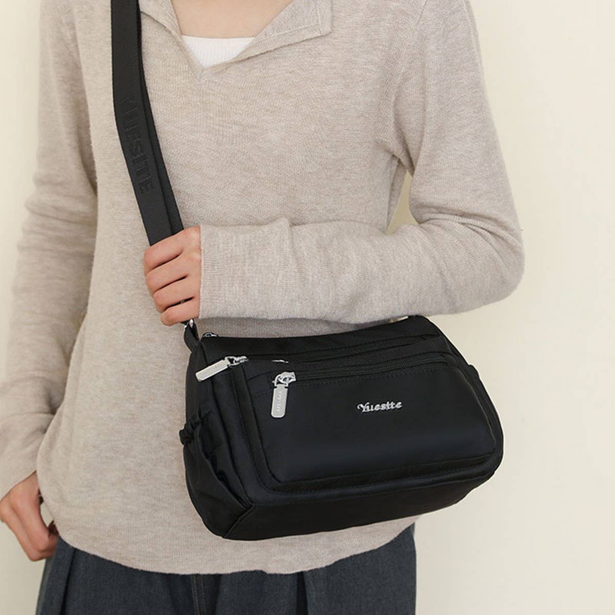 NYLON MULTI-COMPARTMENT SHOULDER CROSSBODY BAG_CWASC1752
