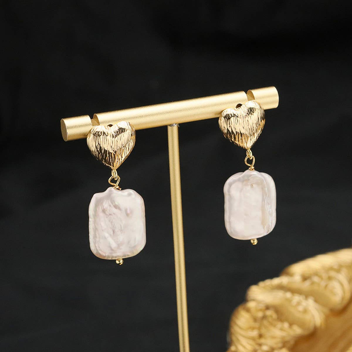 WOMEN'S HIGH-END NATURAL PEARL EARRINGS
