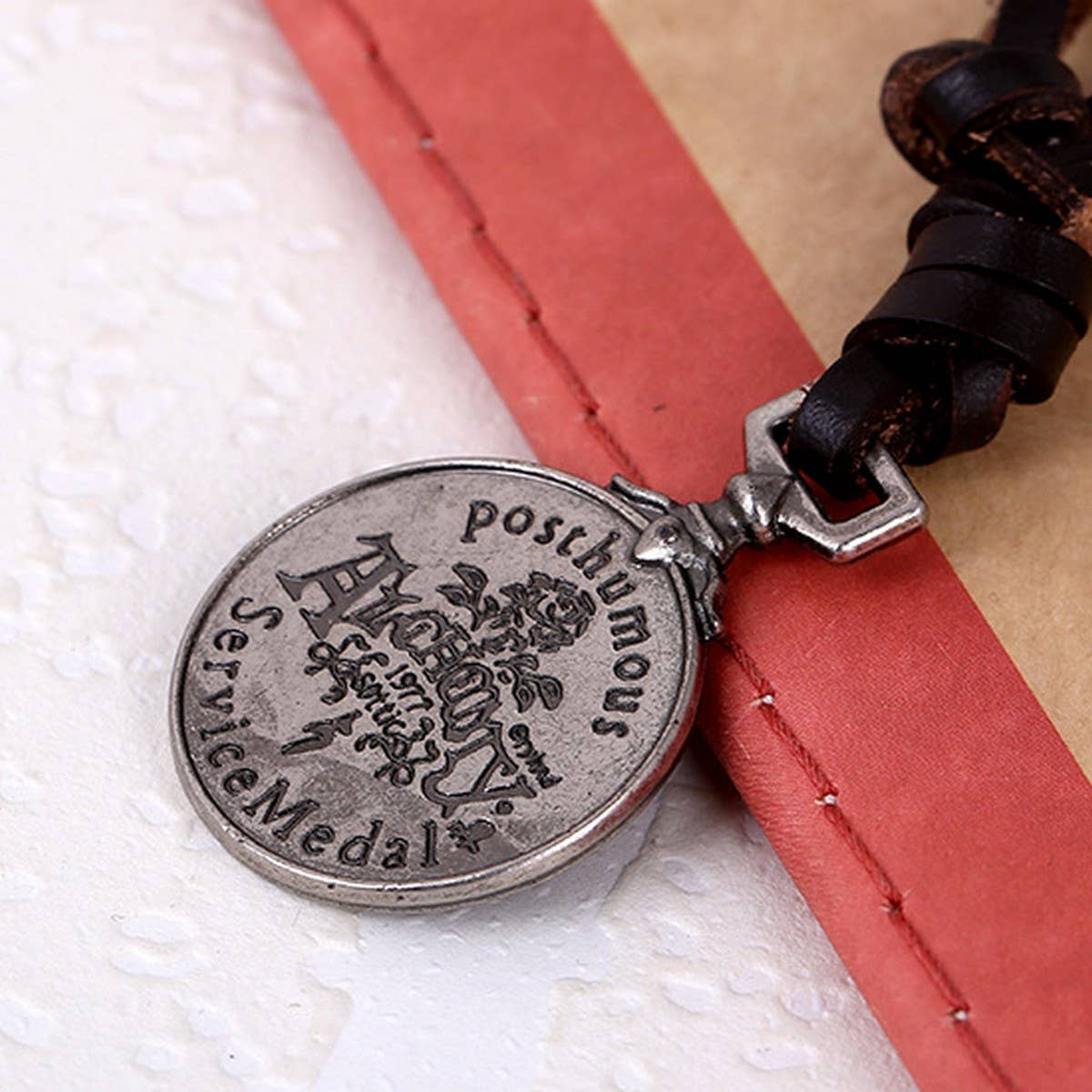 MEN'S VINTAGE COWHIDE PENDANT NECKLACE