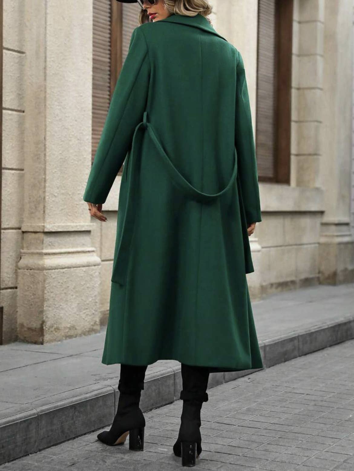 Lapel tie double-breasted and long coat