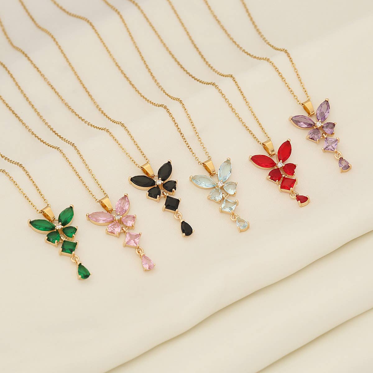 STYLISH BUTTERFLY TASSEL PENDANT NECKLACE_CWAHA0880