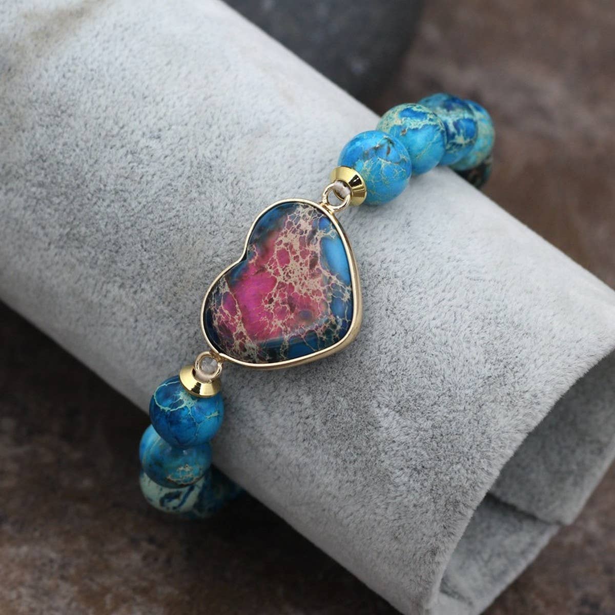 HEART 10MM BEADED BRACELETS WITH STRETCHY BANDS