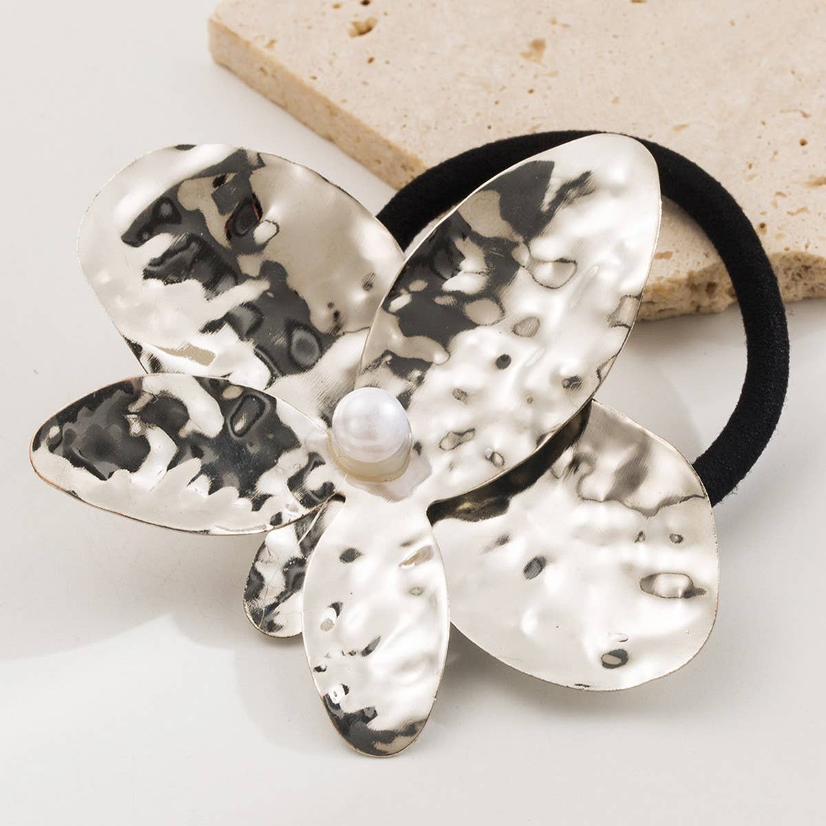 Metal Flower Ponytail Holder ? Sweet & Stretchy