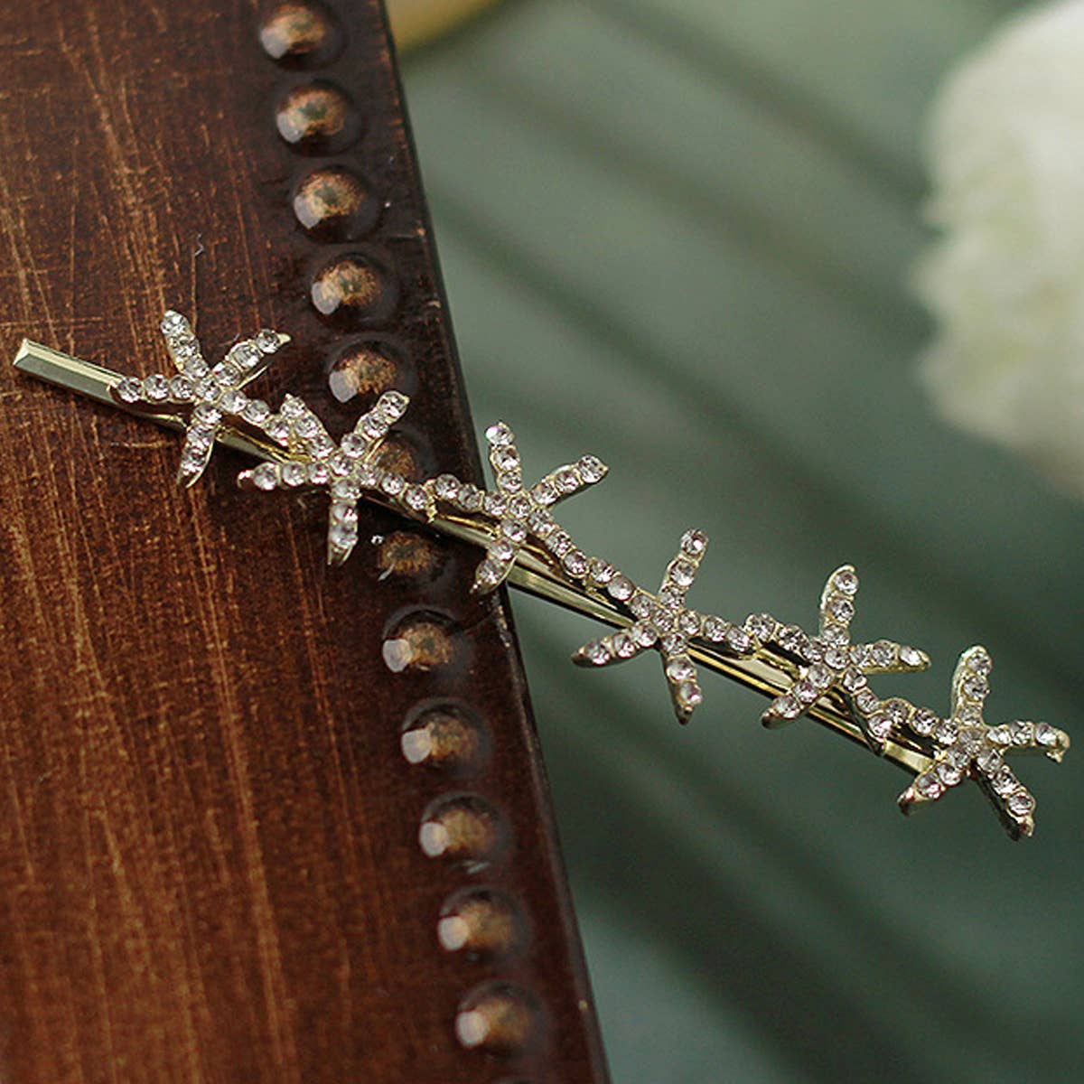 SHIMMERING LOVE HAIR PIN WITH SPARKLING DIAMONDS_CWAHA1207