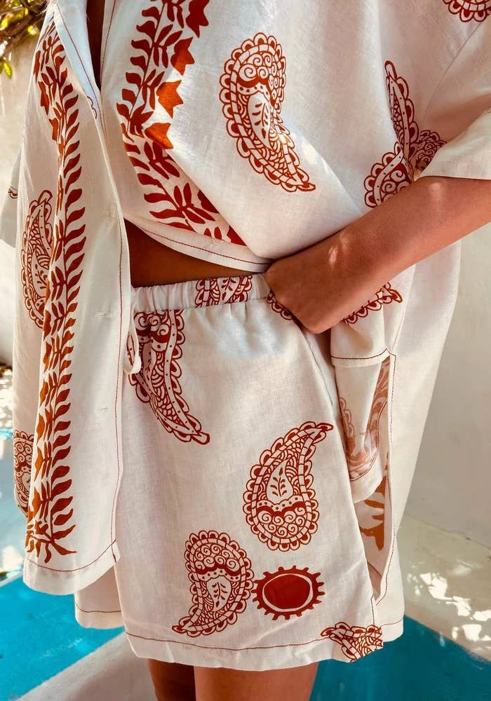 SHIRT TOP FASHION CASUAL SHORTS SUIT