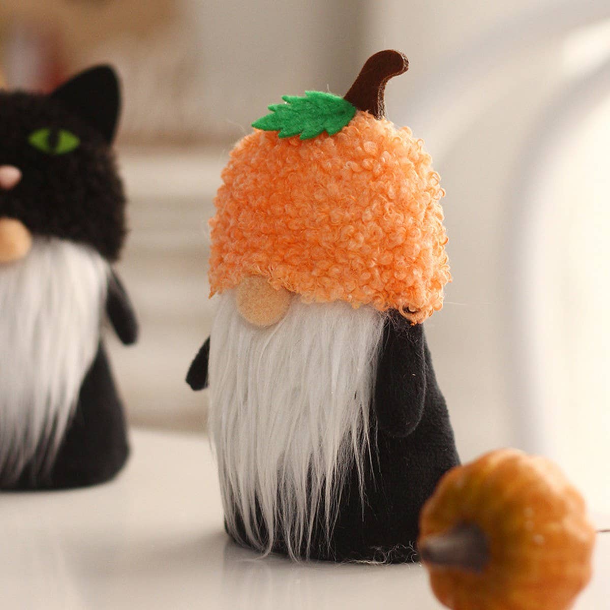 Halloween Faceless Pumpkin Gnome Party Ornament_CWMM9864