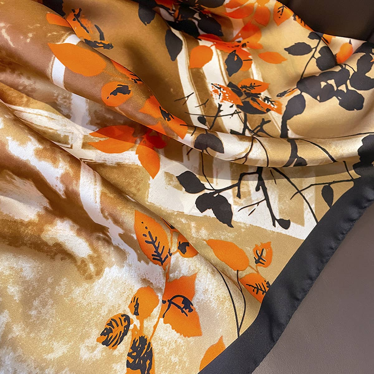 WOMEN FASHIONABLE SILK SCARF