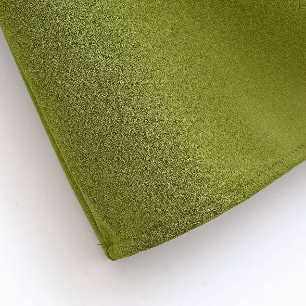 Off-the-shoulder houlder pads short dress