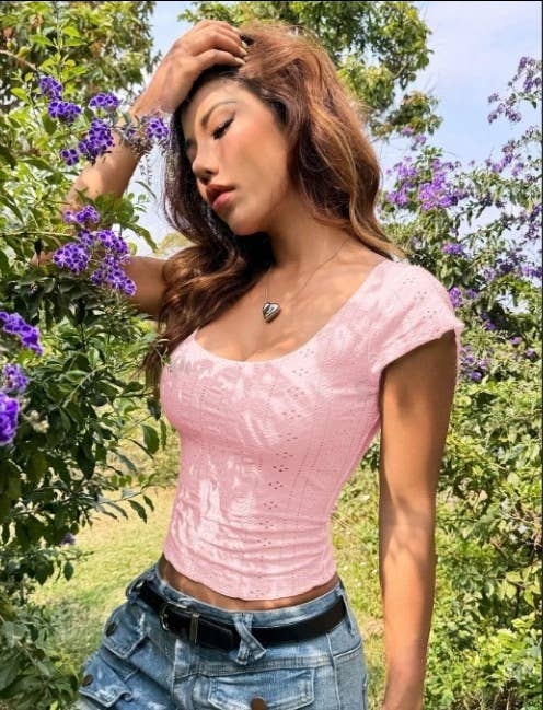 Sexy solid-colored low-cut square-neck short Top