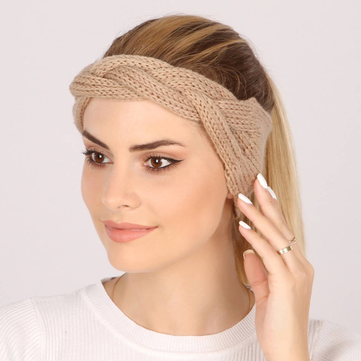 WARM KNITTED FLAT CROSS YARN HEADBAND