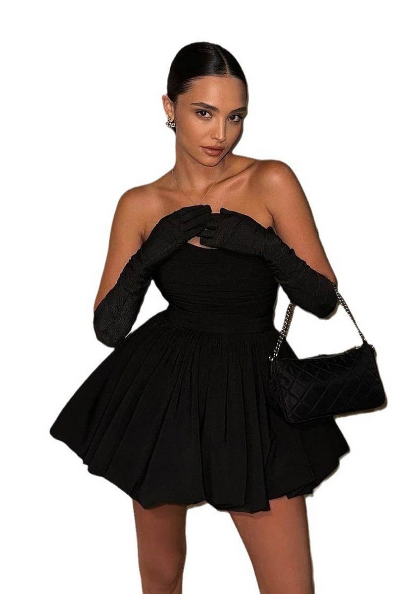 CWDTD0473_RUCHED STRAPLESS LITTLE BLACK A-LINE DRESS