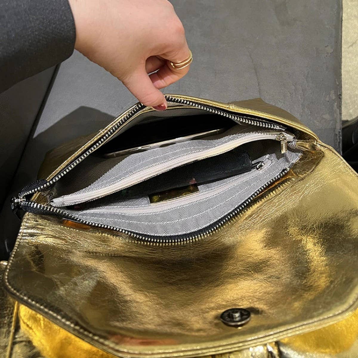 FASHIONABLE LARGE BOW EVENING CLUTCH BAG_CWAB2620