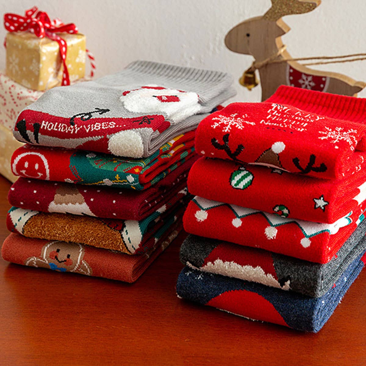 Christmas Gifts Santa Claus Elk Pattern Crew Socks