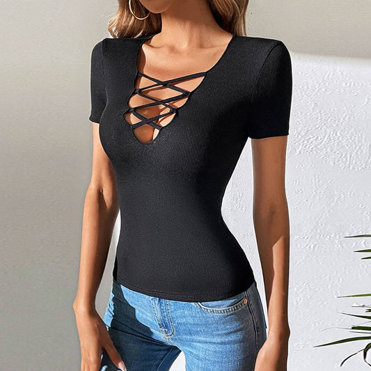 V-NECK HOLLOW FASHION KNIT SHORT-SLEEVED T-SHIRT