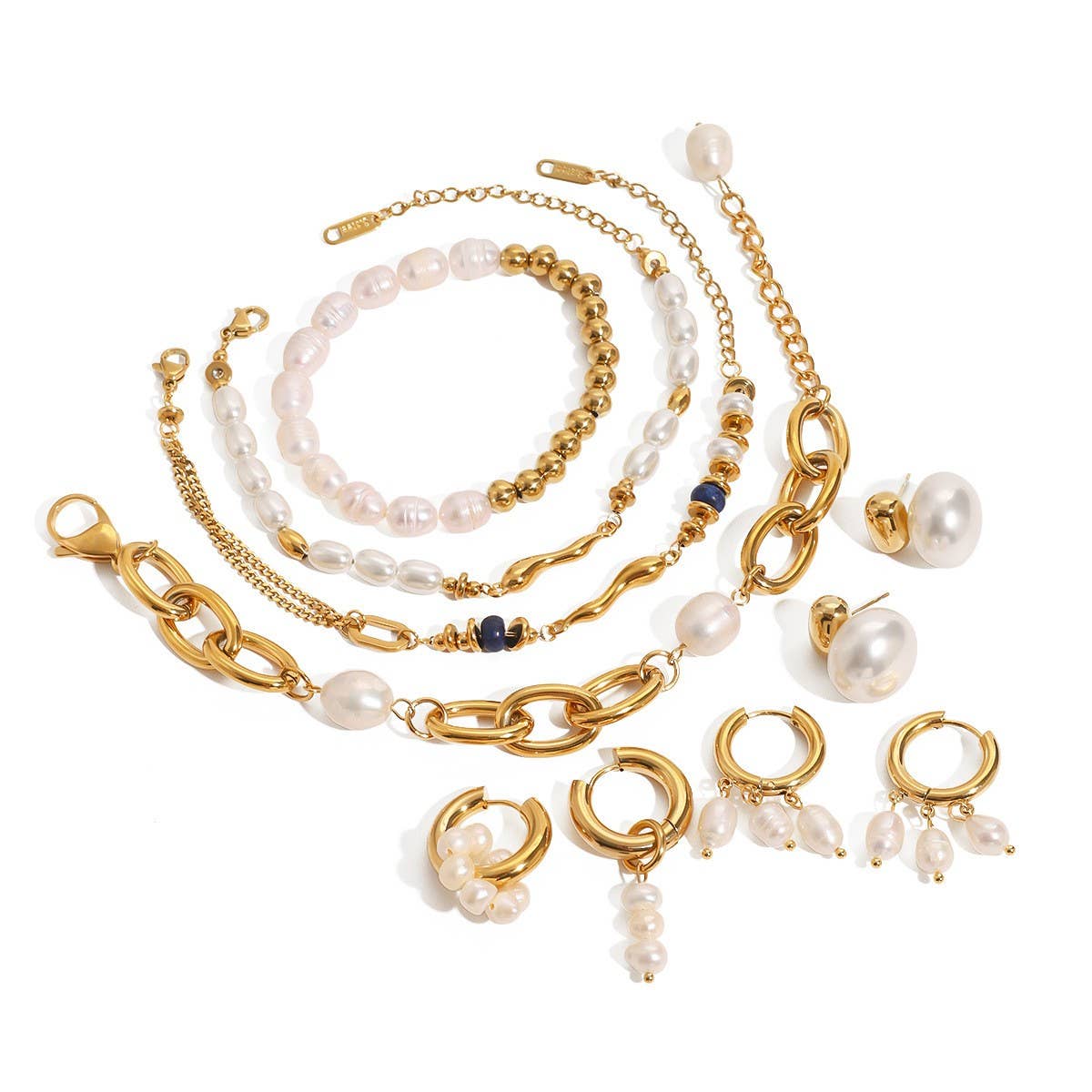 Elegant Pearl Bracelet and Stud Earrings Set