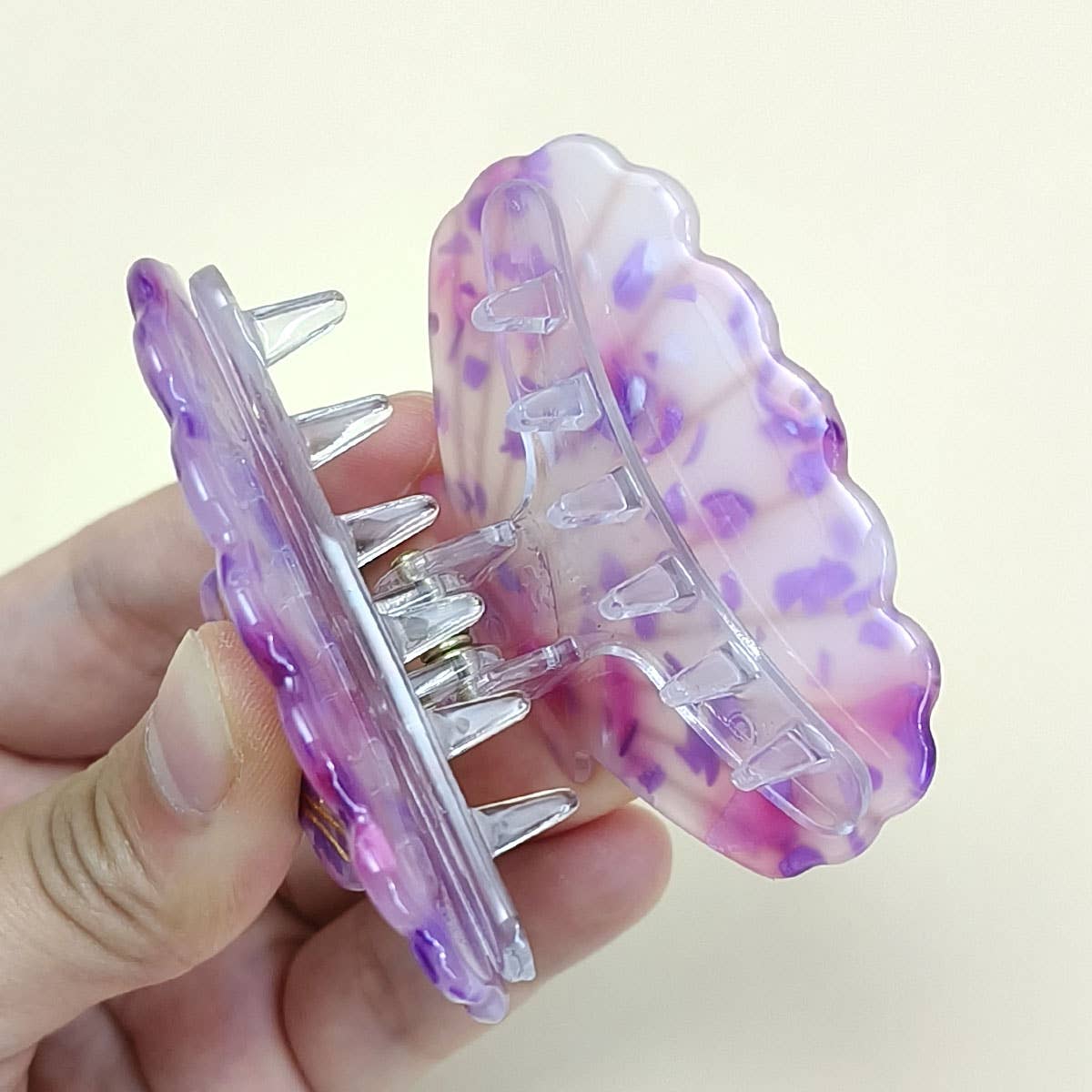 2" Small Shell Hair Claw Clip for Back Hair_CWAHA0653
